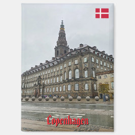 Christiansborg Palace in Copenhagen, travel Magneet