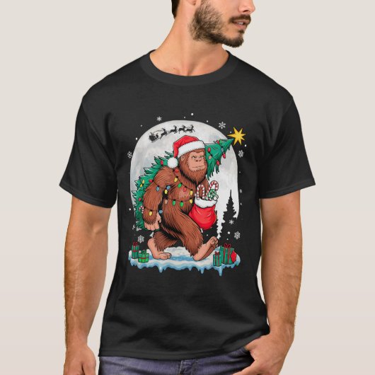 Christmas Bigfoot Santa Tree Sleigh Moon Funny Xma T-shirt (Voorkant)