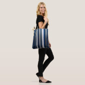 Christmas Blues Stripes blauw wit goud Draagtas (Op model)