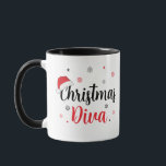 Christmas Diva Santa Hat Modern Script Mug<br><div class="desc">Mug de Noël moderne pour tout Diva sassy. La citation "Christmas Diva" est dans une belle typographie de script moderne rouge et noir avec un casquette Père Noël accroché sur le "Ch" de Noël. Magnifiquement entouré de charmants flocons de neige.</div>