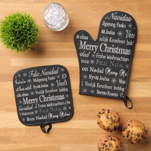 Christmas Greetings Multiple Languages Chalkboard Ovenwant & Pannenlap Set (Top down)