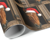 Christmas Horse In Stable Window Cadeaupapier (Rol Hoek)