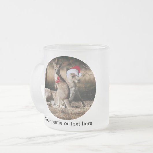 Christmas Kangaroos Australian Style Matglas Koffiemok (Voorkant links)