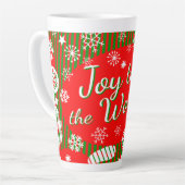 Christmas Latte Mug – Joy to the World Red & Green (Angle gauche)