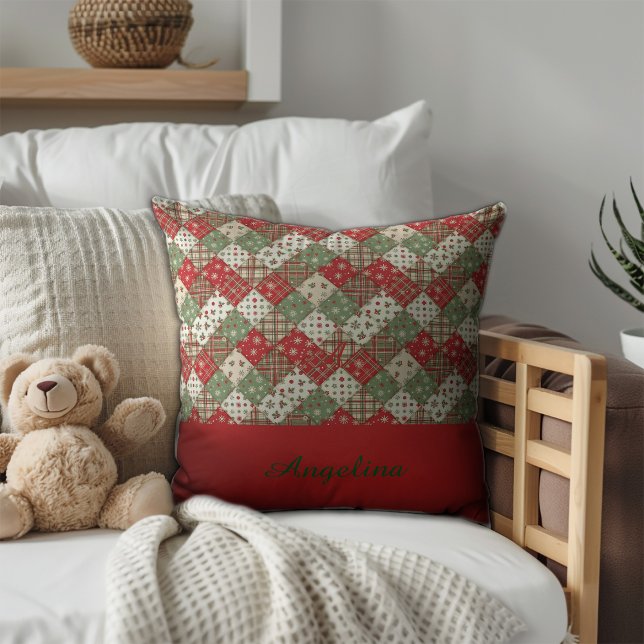  Christmas patchwork name Green Red  Kussen (Creator heeft geüpload)