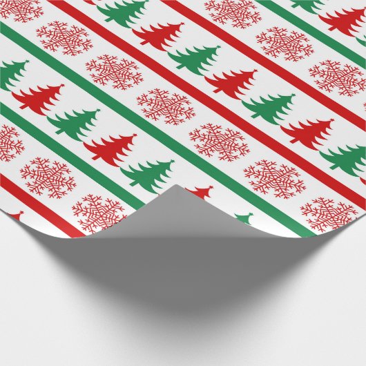 Christmas Tree and Snowflakes Print Wrapping Paper Cadeaupapier (Hoek)