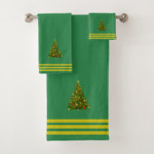 Christmas Tree, Three Stripes on Forest Green Bad Handdoek (Insitu)