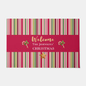 Christmas Welcome – Red, Green & Gold Stripes Deurmat (Voorkant)