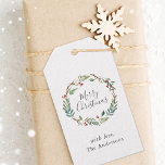 Christmas Winter Berries Wreath Nom de famille per<br><div class="desc">Carte cadeau de Noël personnalisée avec une élégante chemise de Noël aquarelle avec verdure d'hiver et baies rouges. Le nom de famille et le texte modifiables sont également disponibles.</div>