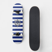 Chrome als wiel op Nautical Stripes Skateboard (Voorkant)