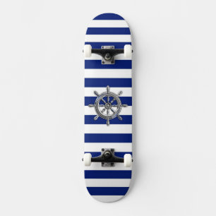 Chrome als wiel op Nautical Stripes Skateboard