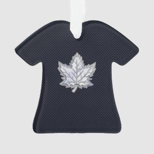 Chrome comme feuille d'érable sur le style de fibr