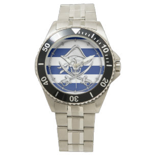 Chrome Like Pirate on Navy Stripes Horloge