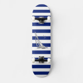 Chrome Sailing on Nautical Stripes Skateboard (Voorkant)