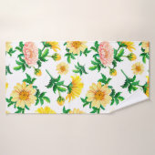 Chrysanthèmes aquarelle. Fleurs jaunes avec gre (Serviette de bain)