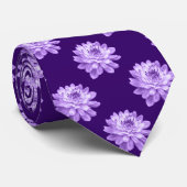 Chrysanthemum Pattern - Deep Paars Stropdas (Opgerold)