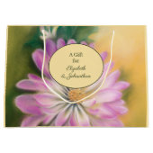 Chrysanthemum Pink en Cream Pastel Floral Groot Cadeauzakje (Voorkant)