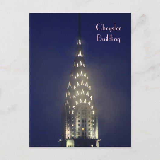 Chrysler Building Lit up to Dusk in the Mist Briefkaart (Voorkant)