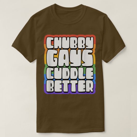 Chubby Gays Cuddle Better Funny Proud Gay Beer Hus T-shirt (Design voorkant)