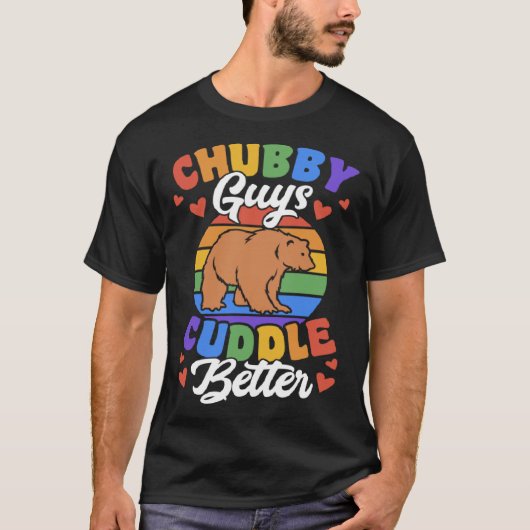Chubby Guys Cuddle Better Gay Grizzly Bear Pride M T-shirt (Voorkant)