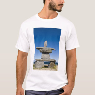 Churchill, Manitoba. Inukshuk T-shirt