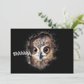 Chut Invitation à une Soirée Surprise | Hibou & Si (Debout devant)