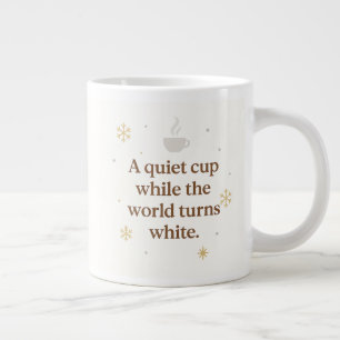 Chute de neige matinale Une tasse tranquille M