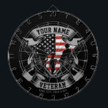 Cible De Fléchettes Ancien combattant américain personnalisé Fière Vet<br><div class="desc">Drapeau Vétérinaire Américain Fière Vet USA avec des soldats avec armes à feu et Drapeau américain design. Personnalisé avec votre nom,  texte personnalisé et emplacement! Un cadeau parfait pour cette personne spéciale dans votre vie!</div>