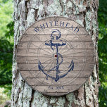 Cible De Fléchettes Ancre Monogramme nautique Bois beige<br><div class="desc">Design d'ancre nautique personnalisé. Idéal pour une réunion de famille,  un mariage ou un cadeau familial.</div>