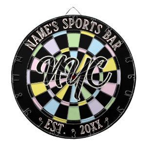 Cible De Fléchettes Bar sportif Monogramme & Nom, couleurs pastel et n