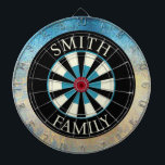 Cible de flechettes bleue noire personnalisée<br><div class="desc">Créez une carte de fléchettes personnalisée. Design offre une ambiance moderne mais rustique avec un ensemble de bleus,  beige et noir. Vous pouvez personnaliser le tableau avec votre nom de famille ou votre texte. Utilisez le modèle pour créer votre propre carte de fléchettes personnalisée.</div>