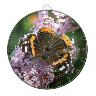 Cible de flechettes de l'amiral rouge papillon et 