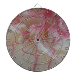Cible de flechettes d'oeillet blanc et rose