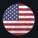 Cible De Fléchettes Drapeau États-Unis<br><div class="desc">Le drapeau des États-Unis est composé de bandes rouges et blanches alternées 50 étoiles du drapeau représentent les 50 États de l'Union.</div>