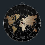 Cible De Fléchettes Élégante carte du monde noir et or Nom du monogram<br><div class="desc">Elégant fonds Black Honeymoon Carte du monde</div>