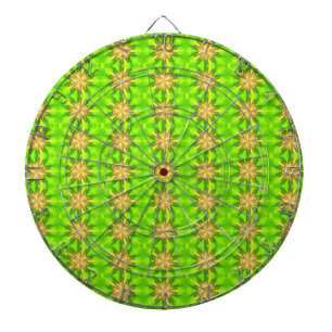 Cible De Fléchettes étoiles d'or sur tableau de bord vert