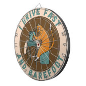 Cible De Fléchettes Je conduis Rapidement et couture pieds nus - Une c (Devant droit)