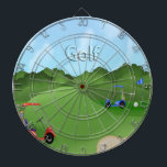 Cible de flechettes jouante au golf<br><div class="desc">Cette Cible de flechettes jouante au golf comporte un arrière - plan de terrain de golf avec un dessableur et le drapeau de golf, un chariot de golf rouge, un chariot de golf bleu tous les deux avec des sacs de golf. Le texte stylisé est golf. Cadeau parfait pour le...</div>