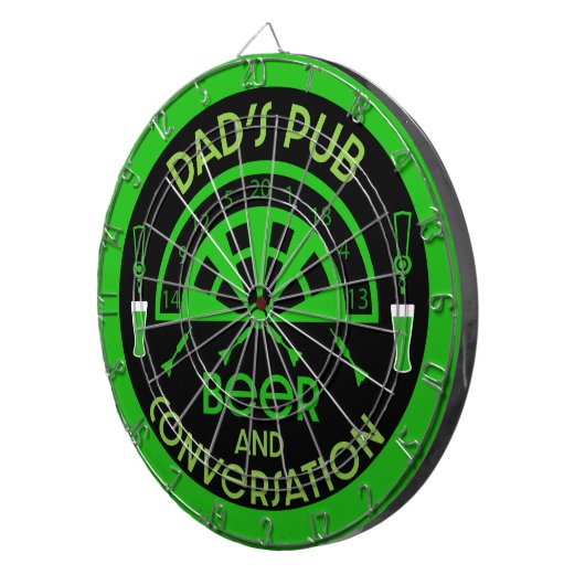 Cible De Fléchettes Les fléchettes de pub classiques (Devant droit)