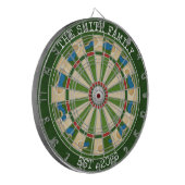 Cible De Fléchettes Personalized Golf Style Family Dartboard EST 2026 (Devant gauche)