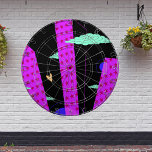 Cible De Fléchettes Pop Art Skyline Clair violet rose étoiles<br><div class="desc">Pop Art original de Skylar Jenkins. Les bâtiments mauves sont adoucis par des nuages verts,  des lunes bleues foncées et un coeur orange.</div>