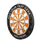 Cible De Fléchettes Tableau noir et orange avec texte personnalisé (Devant droit)