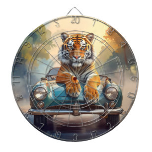 Cible De Fléchettes Tigre assis sur une voiture de sport