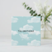 Ciel avec nuages Baby showers Invitations (Debout devant)