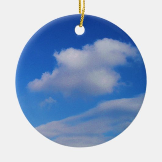Ciel bleu clair et nuages blancs Ornement de Noël (Devant)