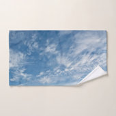 Ciel bleu nuages blancs (Serviette à main)