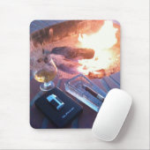 Cigare et une boisson par le feu - tapis de souris (Avec souris)