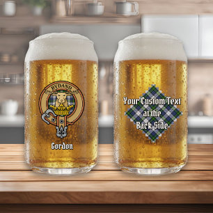 Cimier du clan Gordon sur tartan de cérémonie