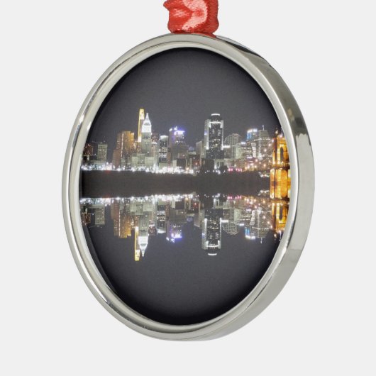 Cincinnati Reflection Metalen Ornament (Links)