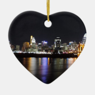 Cincinnati skyline 's nachts keramisch ornament